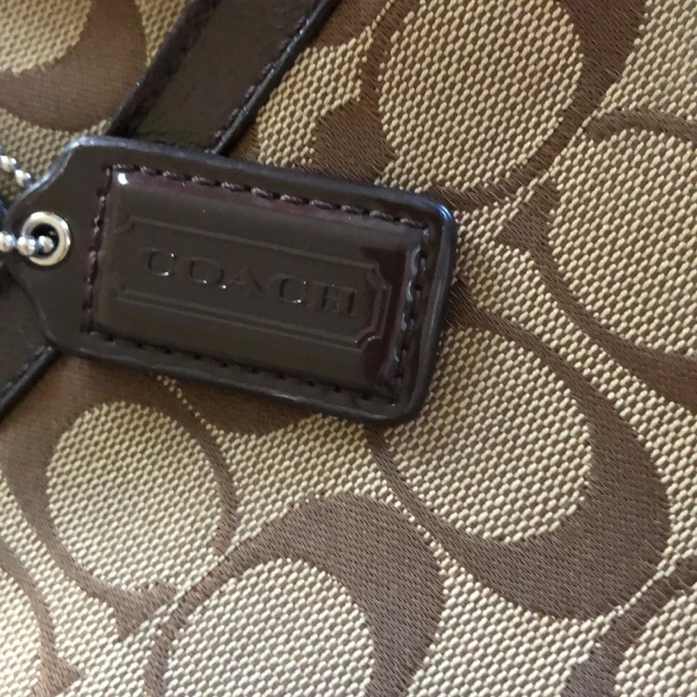 COACH Classic Brown Canvas‎ Handbag Grandmacore